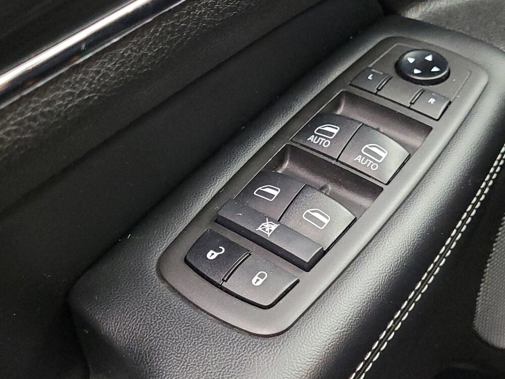 2021 Jeep Grand Cherokee in Memphis, TN 38115 - 18139458 27
