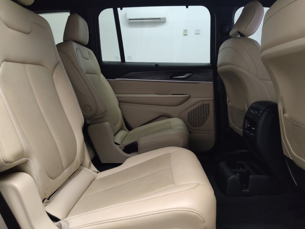 2023 Jeep Grand Cherokee L in Arlington, TX 76011 - 18139461 19