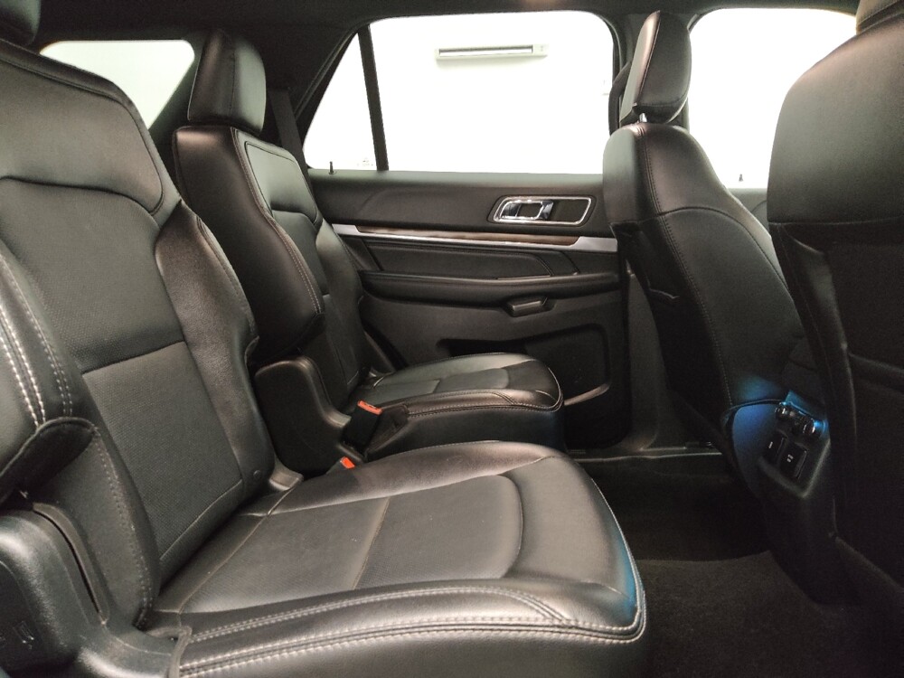 2019 Ford Explorer in Tulsa, OK 74145 - 18139466 19