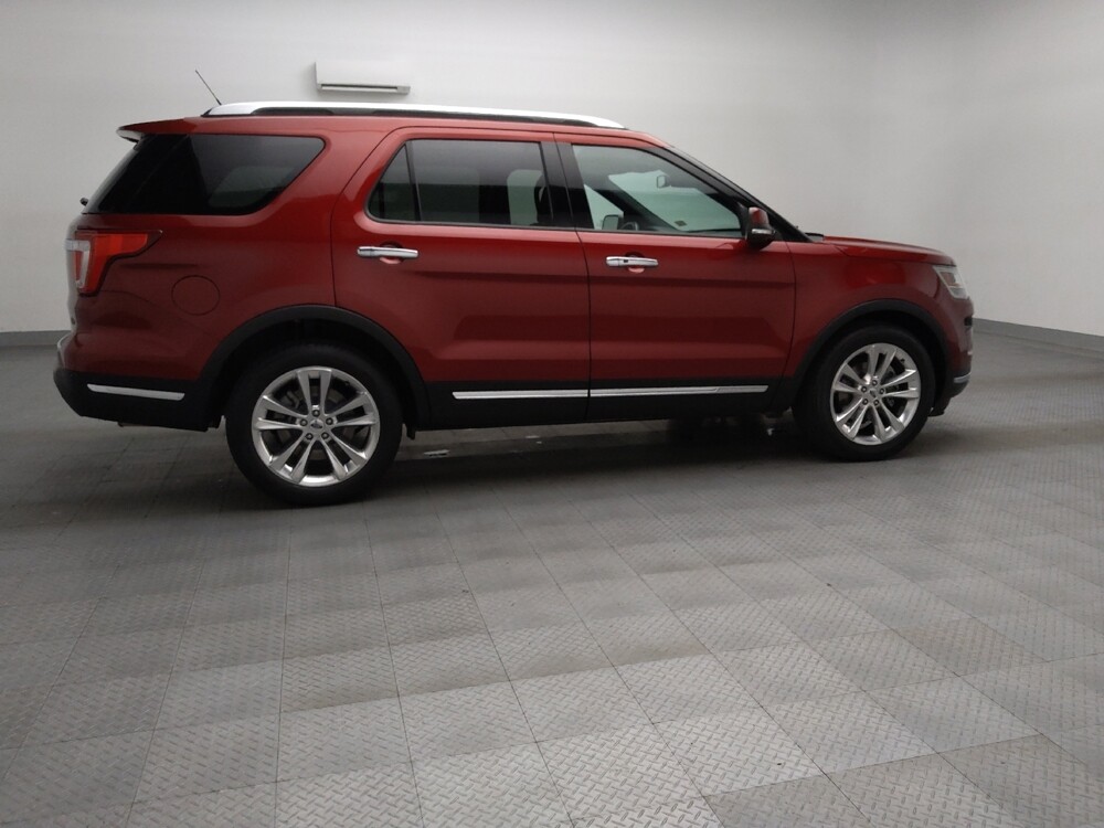 2019 Ford Explorer in Tulsa, OK 74145 - 18139466 10