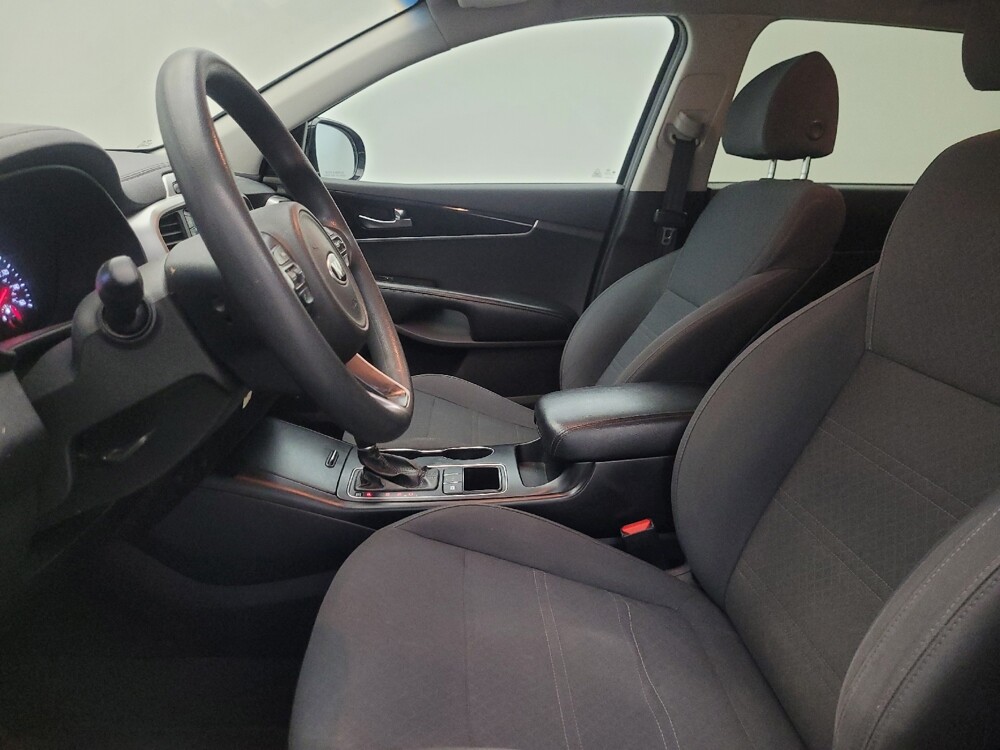 2018 Kia Sorento in Glendale, AZ 85301 - 18139476 17