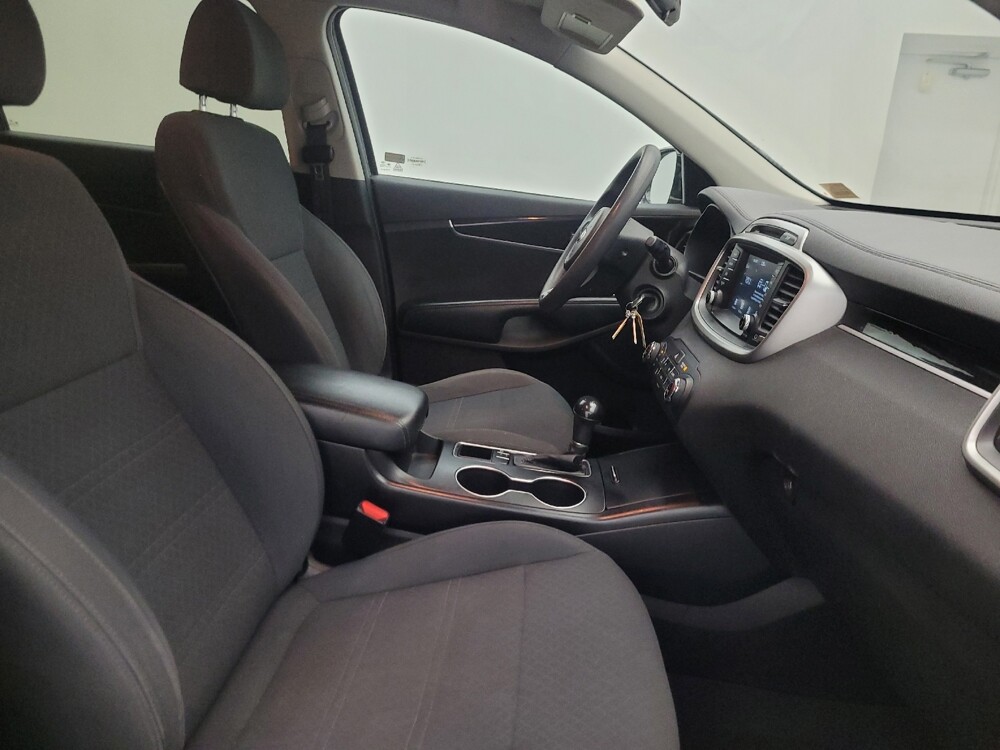 2018 Kia Sorento in Glendale, AZ 85301 - 18139476 21