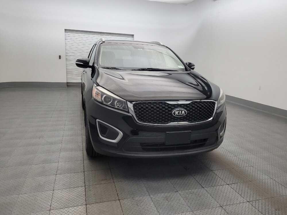 2018 Kia Sorento in Glendale, AZ 85301 - 18139476 14