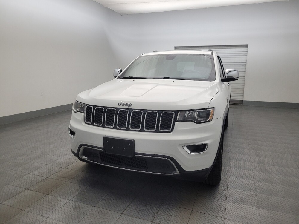 2017 Jeep Grand Cherokee in Glendale, AZ 85301 - 18139478 15