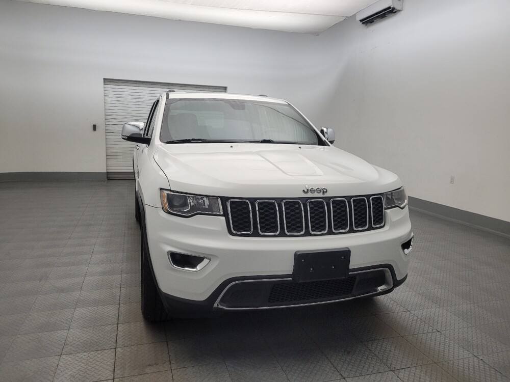 2017 Jeep Grand Cherokee in Glendale, AZ 85301 - 18139478 14