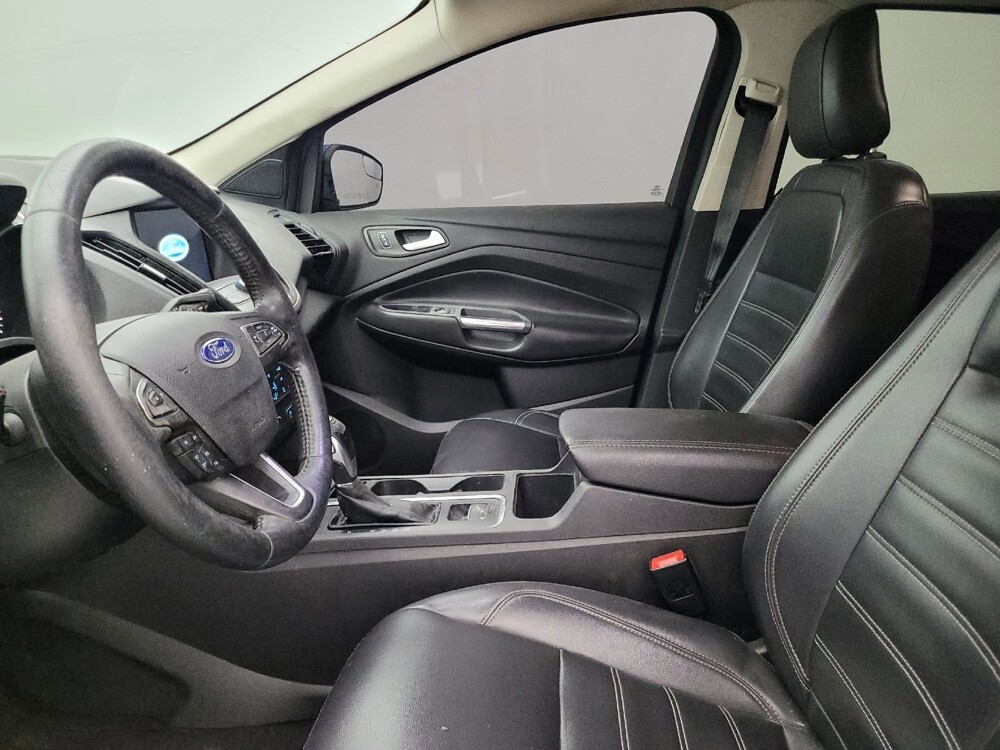 2019 Ford Escape in Morrow, GA 30260 - 18139487 17