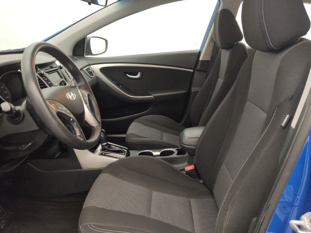 2017 Hyundai Elantra in Raleigh, NC 27604 - 18139488 17