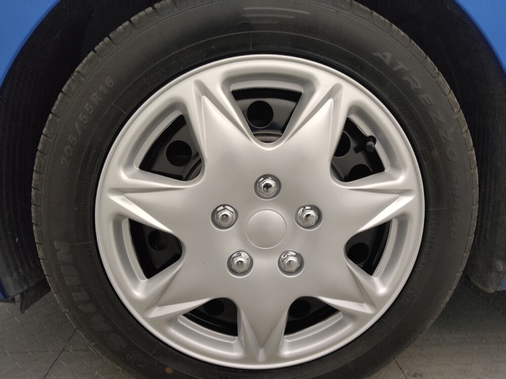 2017 Hyundai Elantra in Raleigh, NC 27604 - 18139488 31