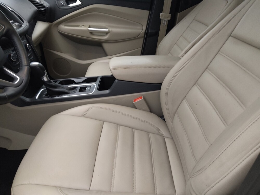 2017 Ford Escape in Clearwater, FL 33764 - 18139491 17