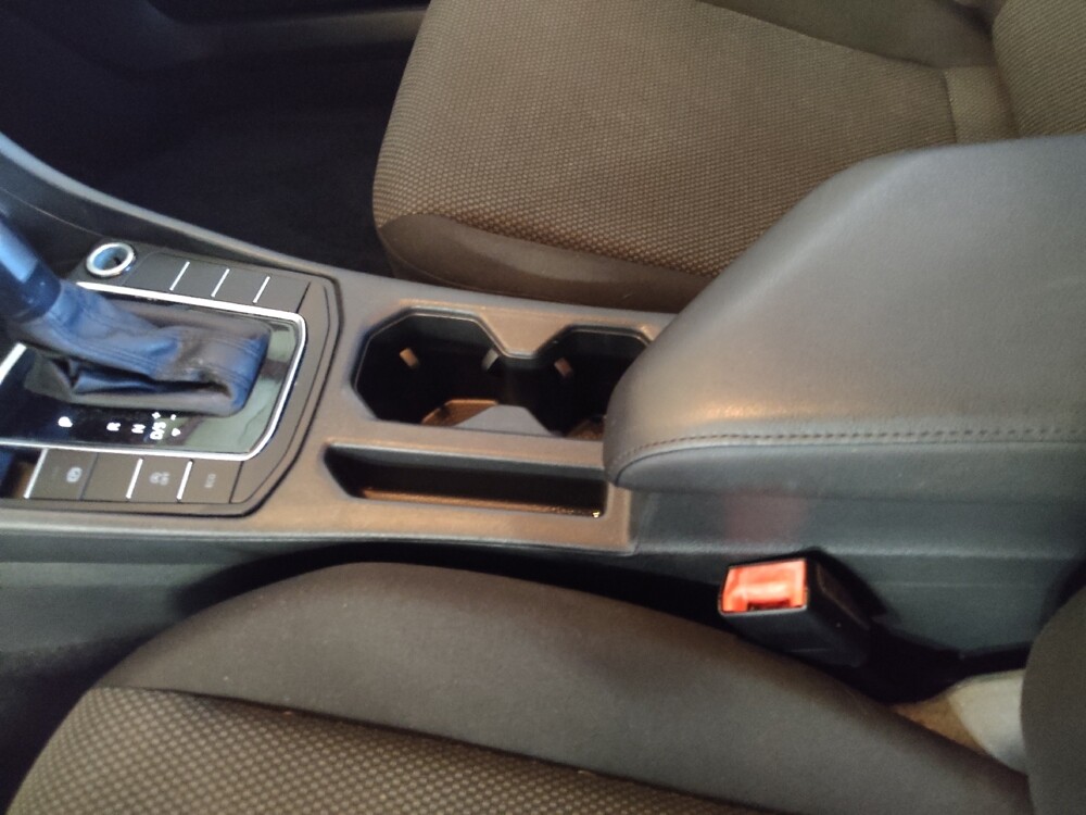 2019 Volkswagen Jetta in Baton Rouge, LA 70816 - 18139492 26