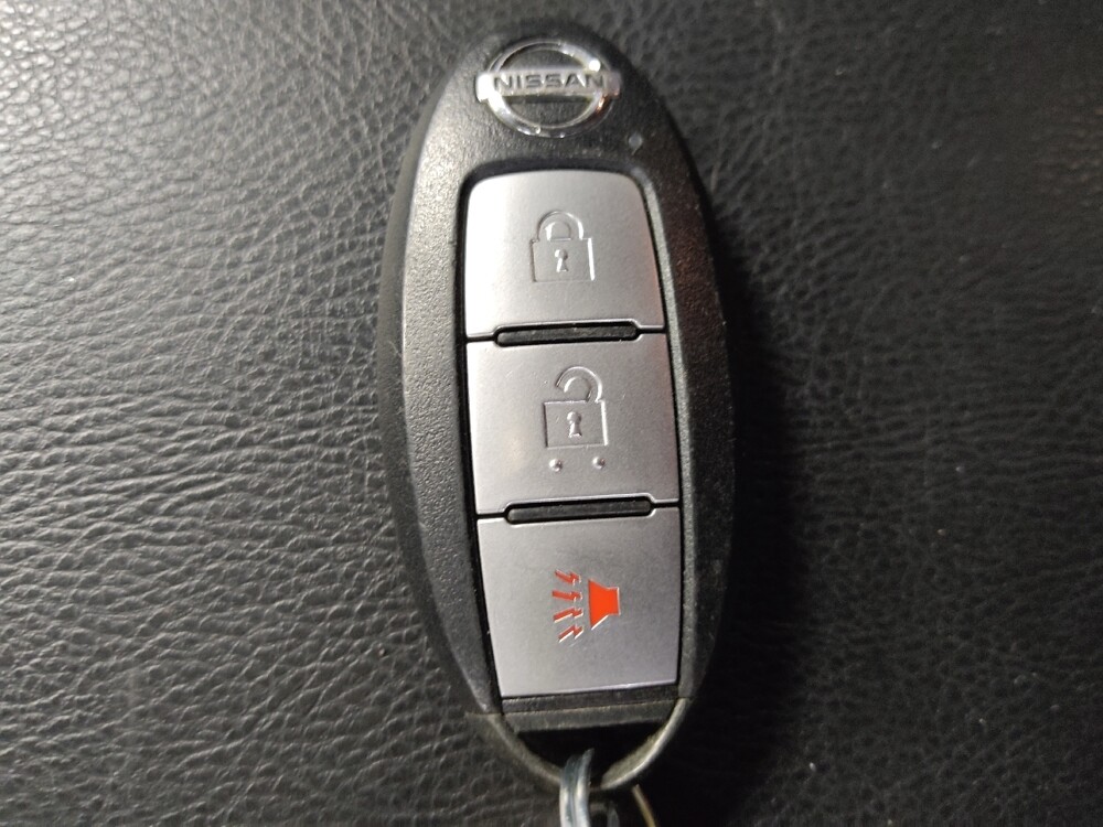 2019 Nissan Pathfinder in Baton Rouge, LA 70816 - 18139494 32