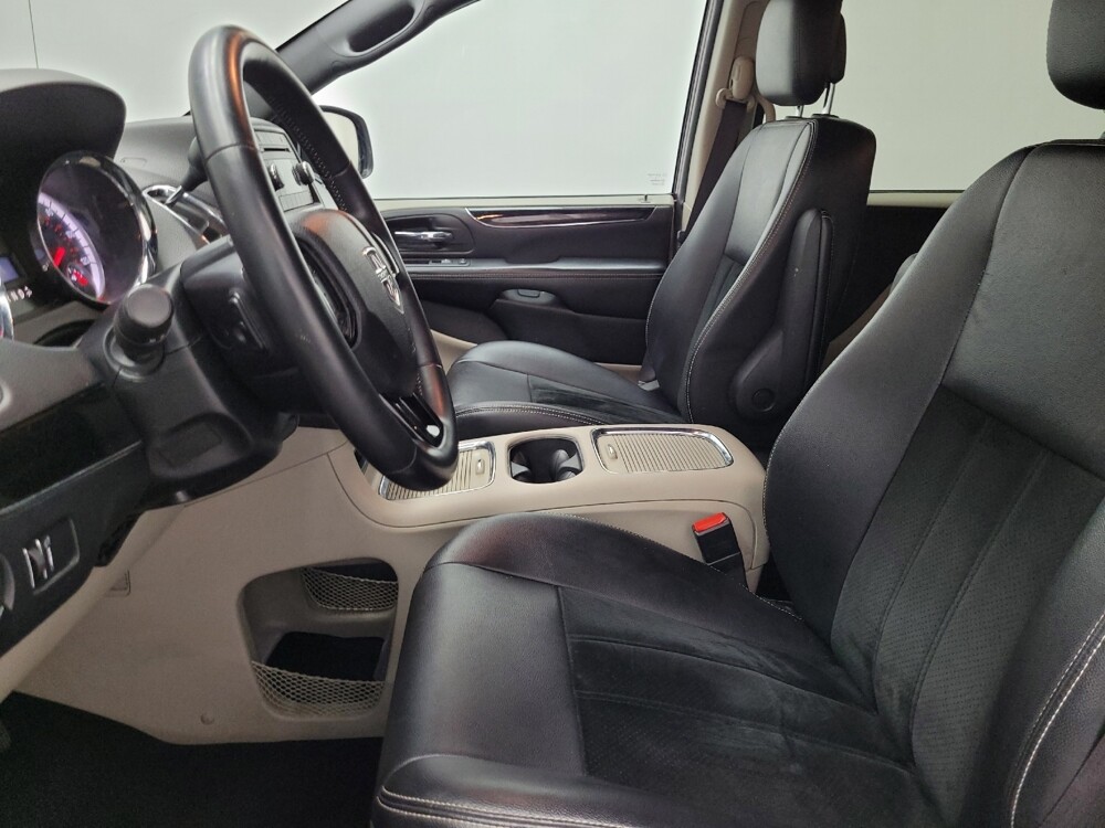 2017 Dodge Grand Caravan in Reno, NV 89502 - 18139502 17