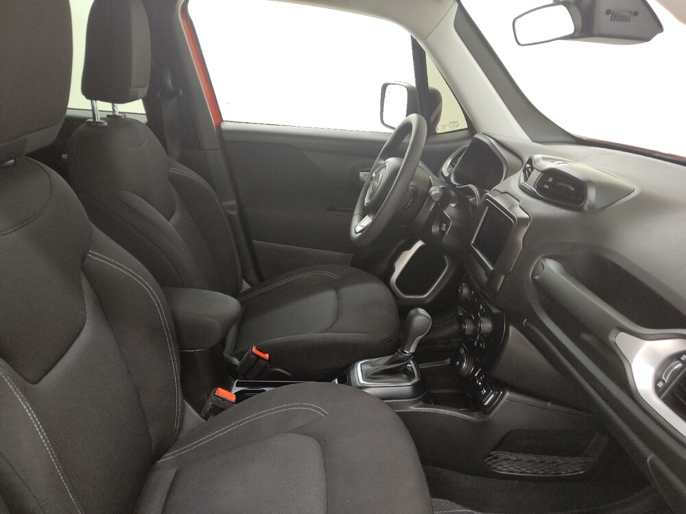 2021 Jeep Renegade in St. Louis, MO 63136 - 18139512 21