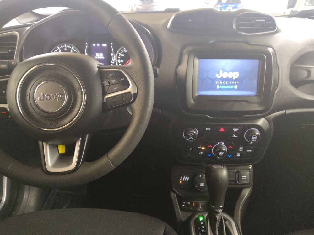 2021 Jeep Renegade in St. Louis, MO 63136 - 18139512 22