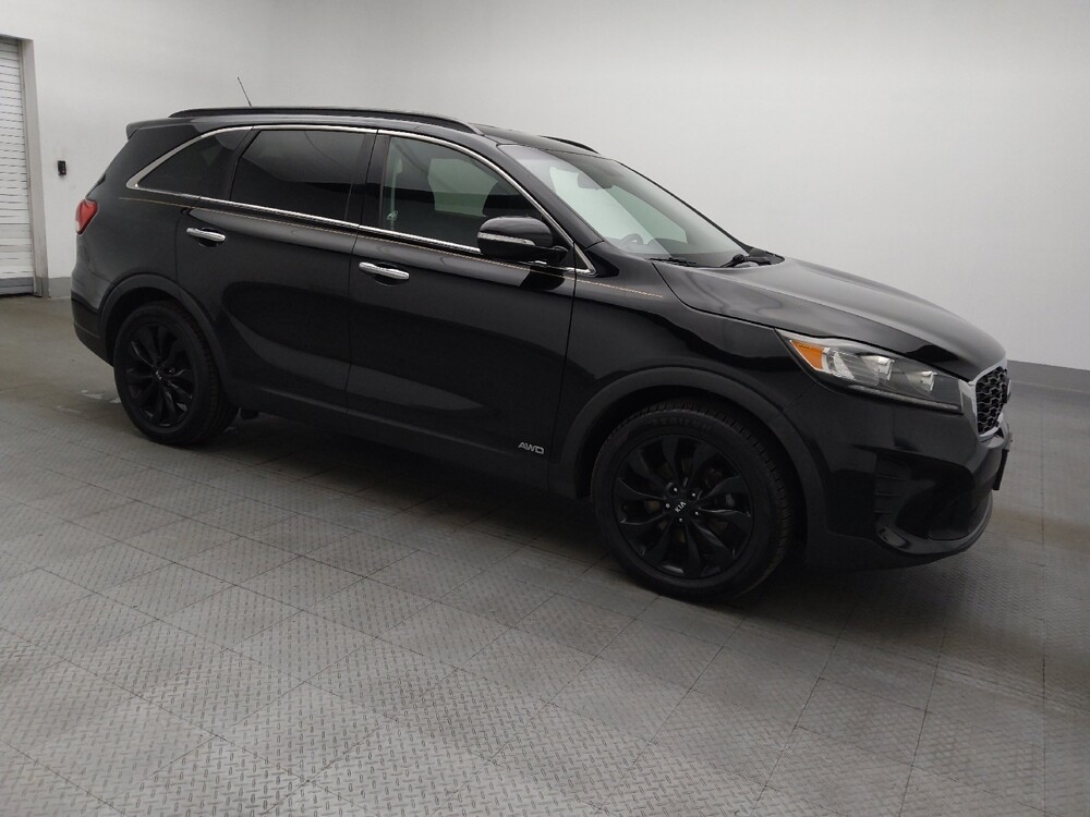 2019 Kia Sorento in Orlando, FL 32808 - 18139514 11
