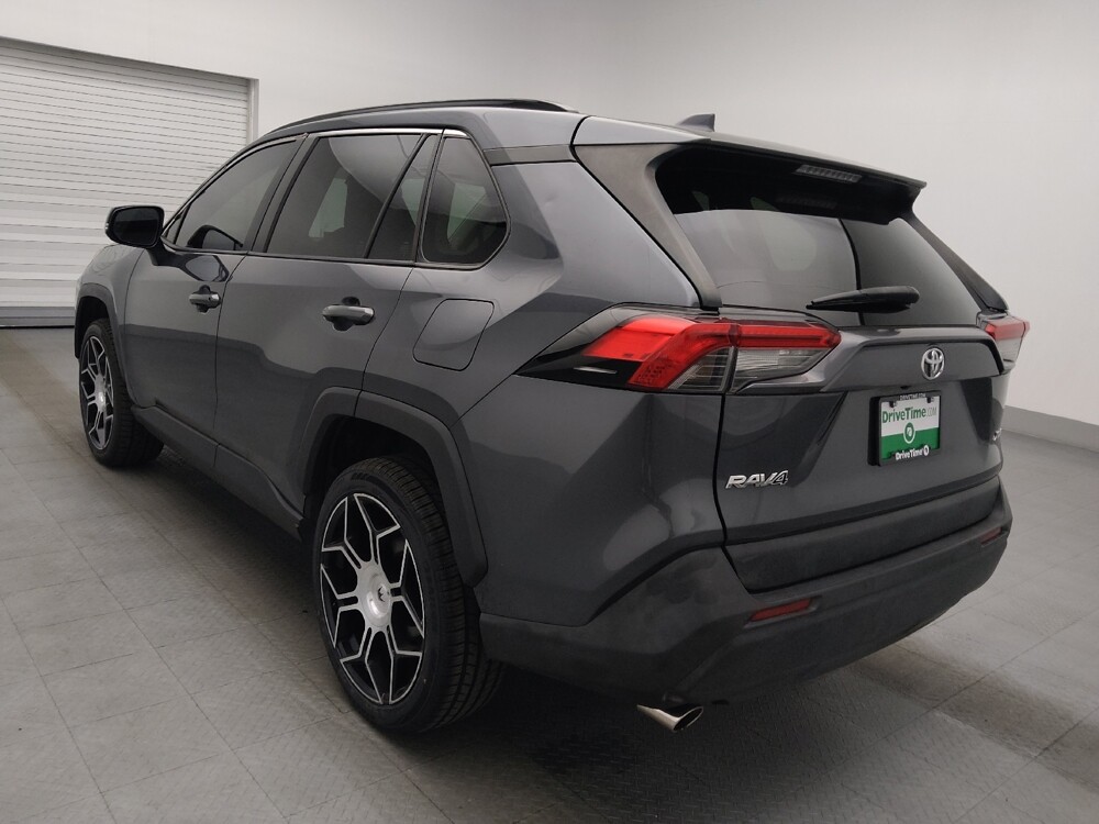 2019 Toyota RAV4 in Lauderdale Lakes, FL 33313 - 18139517 5