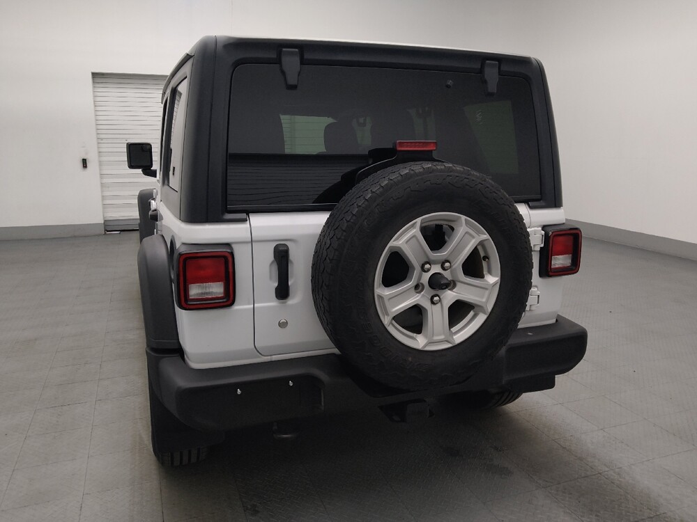 2018 Jeep Wrangler in Kissimmee, FL 34744 - 18139522 6