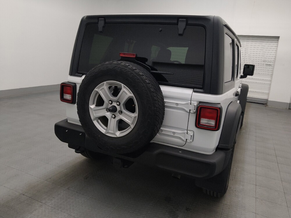 2018 Jeep Wrangler in Kissimmee, FL 34744 - 18139522 7