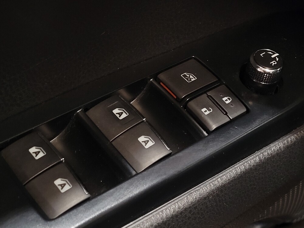 2019 Toyota Camry in Ocala, FL 34471 - 18139526 27
