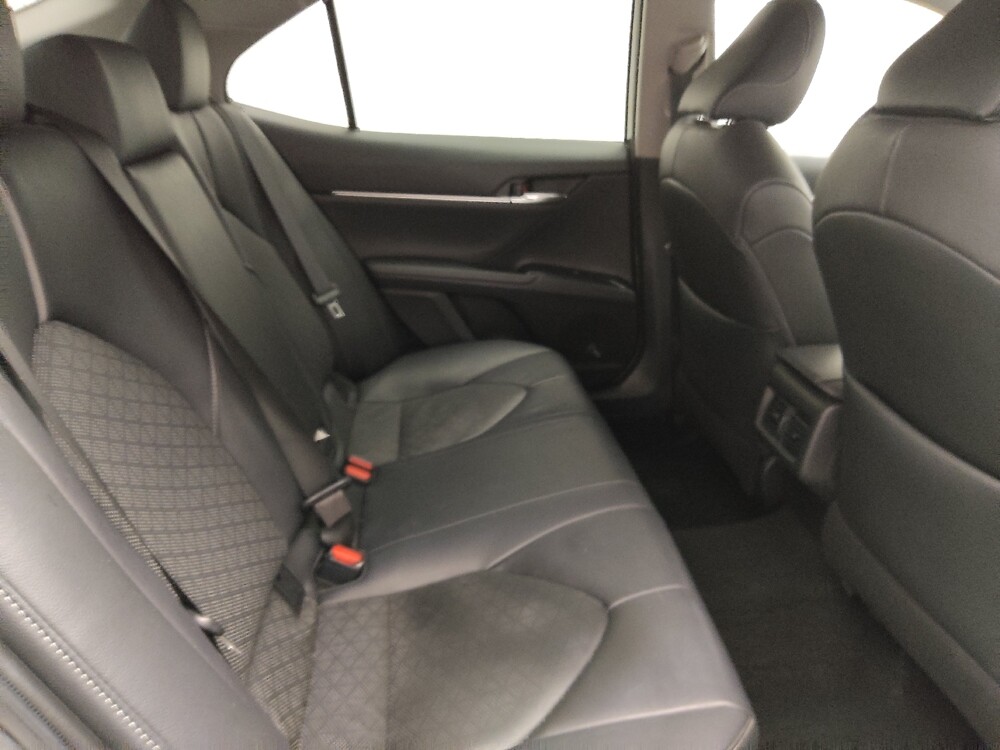 2019 Toyota Camry in Ocala, FL 34471 - 18139526 19