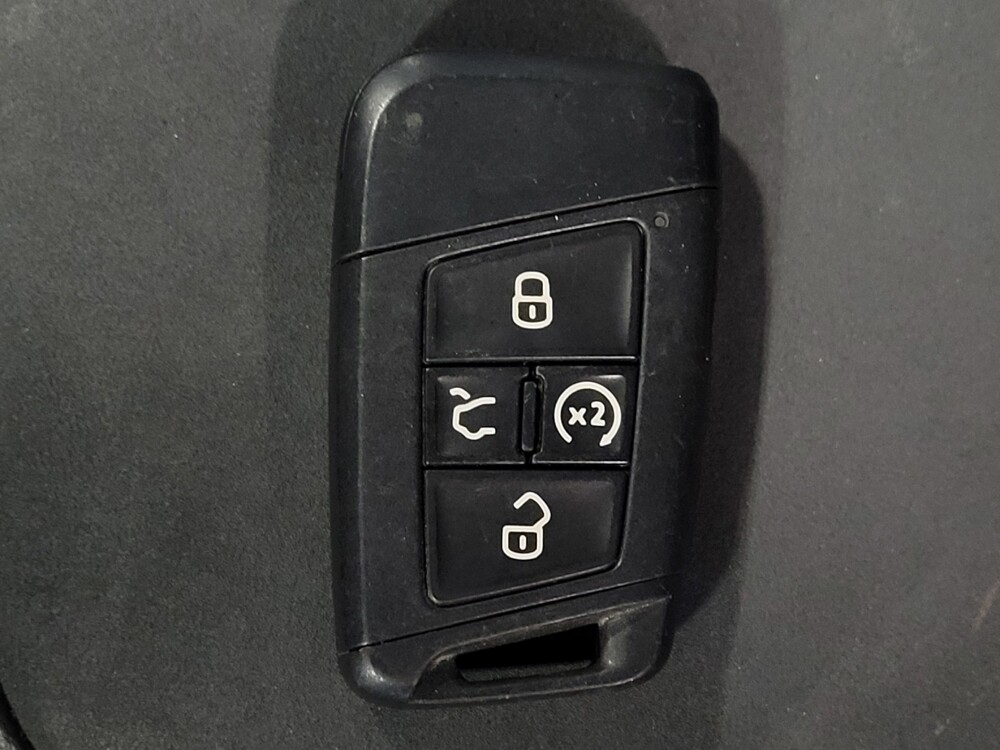 2023 Volkswagen Taos in Lauderdale Lakes, FL 33313 - 18139541 32