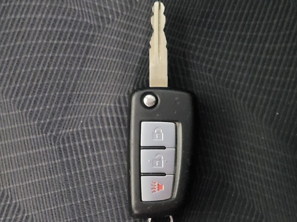 2016 Nissan Rogue in Savannah, GA 31419 - 18139543 32