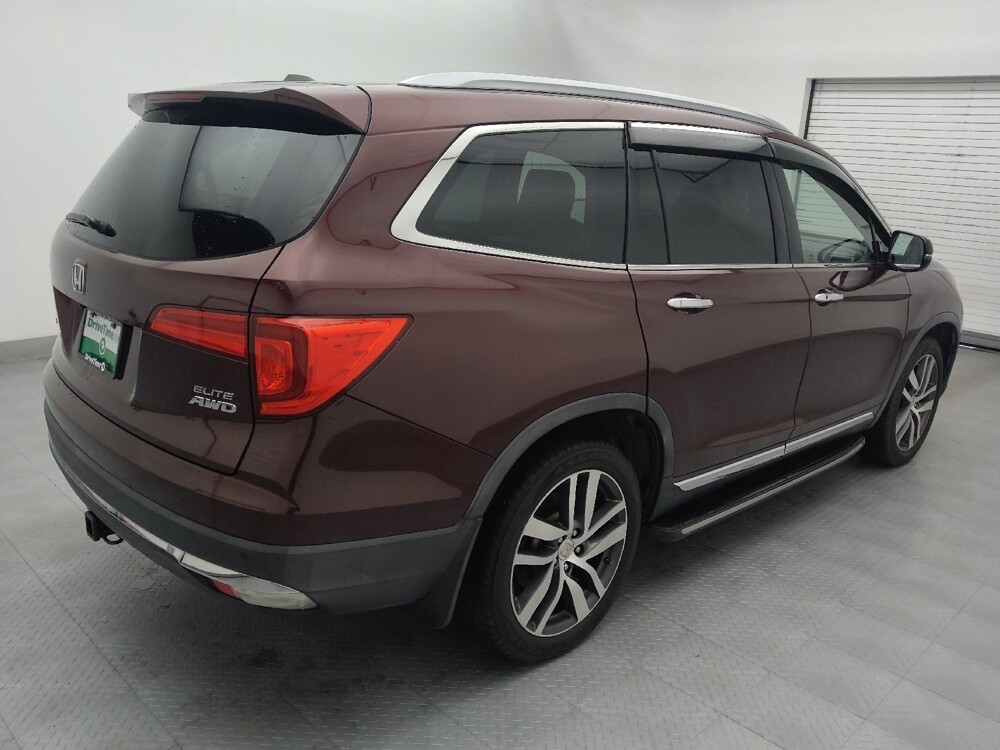 2017 Honda Pilot in Charleston, SC 29414 - 18139552 10