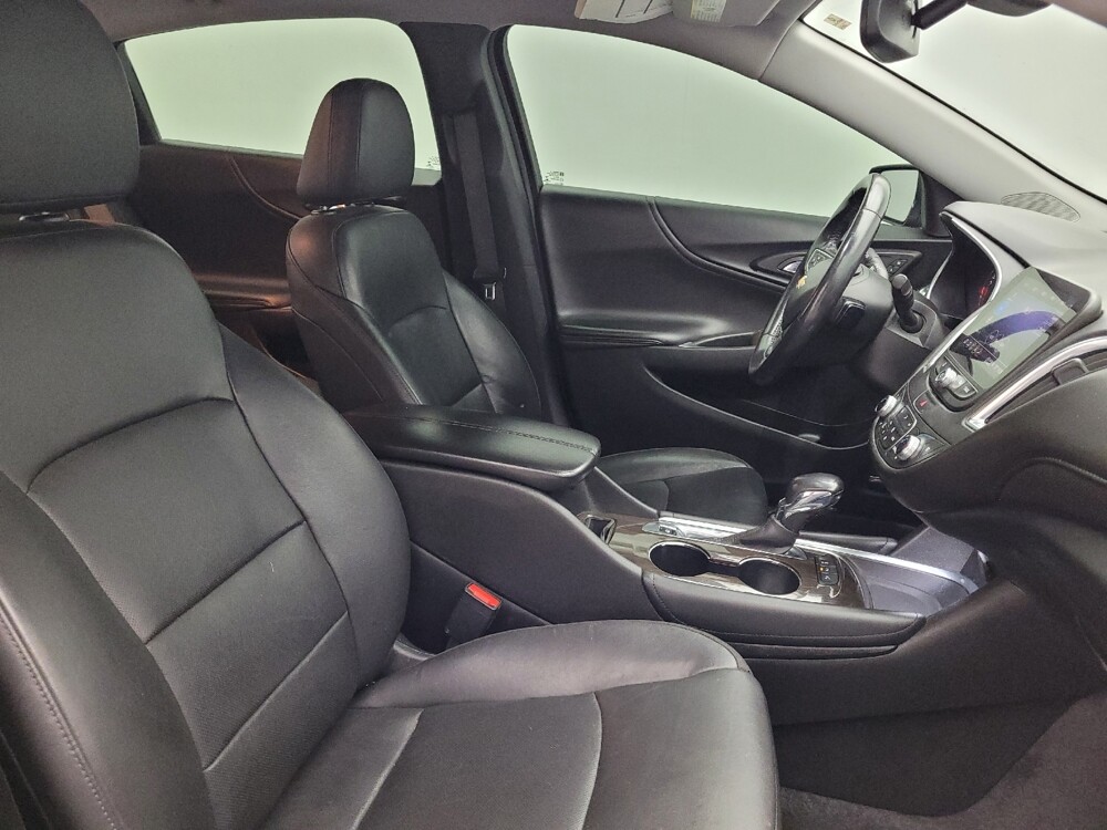 2022 Chevrolet Malibu in Raleigh, NC 27604 - 18139553 21