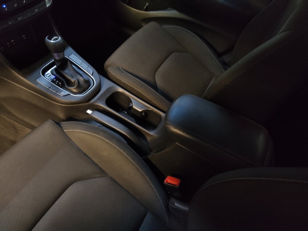 2018 Hyundai Elantra in Raleigh, NC 27604 - 18139563 26