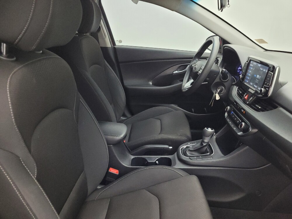 2018 Hyundai Elantra in Raleigh, NC 27604 - 18139563 21