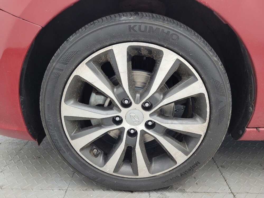 2018 Hyundai Elantra in Raleigh, NC 27604 - 18139563 31