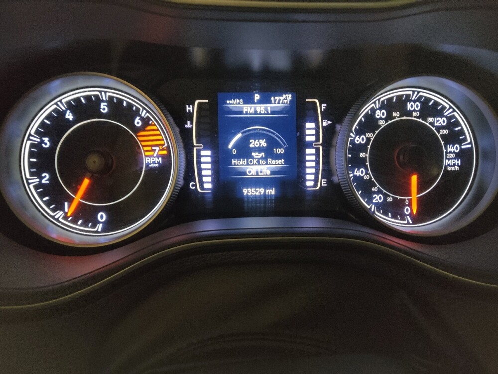 2020 Jeep Cherokee in Greenville, SC 29607 - 18139568 23