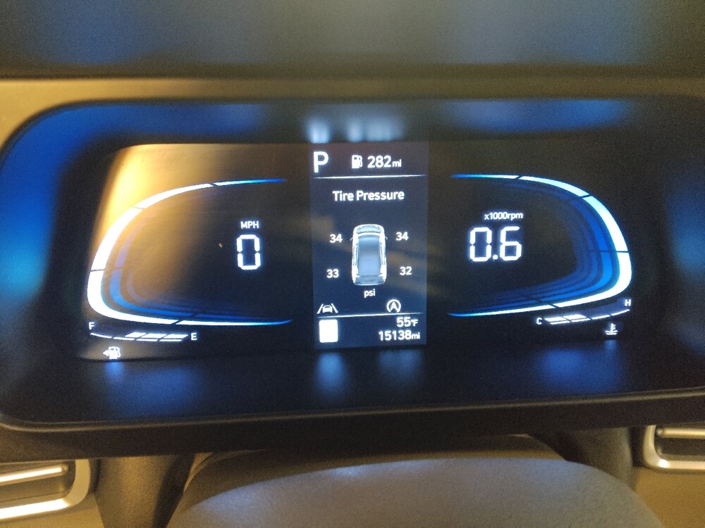 2025 Hyundai Elantra in Raleigh, NC 27604 - 18139569 23
