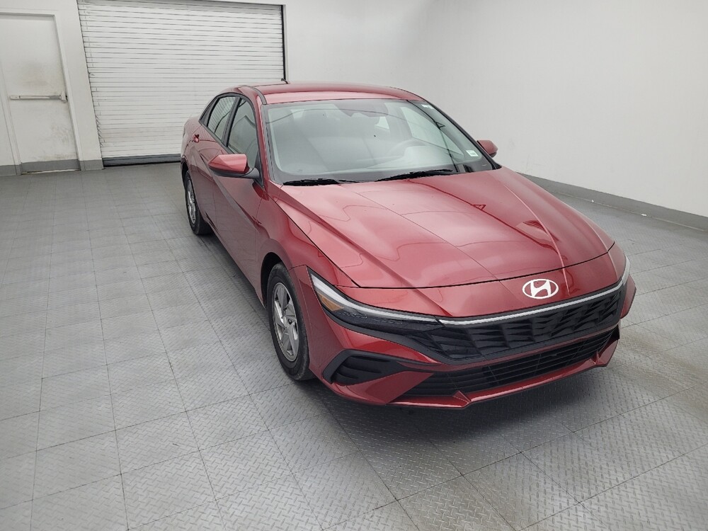 2025 Hyundai Elantra in Raleigh, NC 27604 - 18139569 13