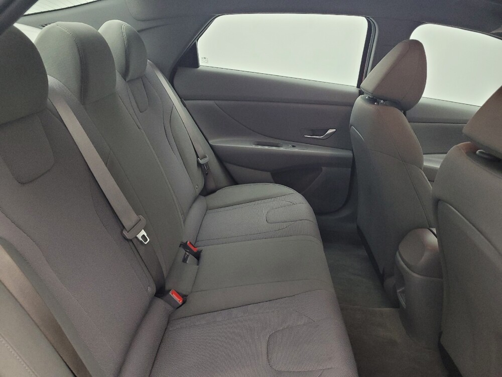 2025 Hyundai Elantra in Raleigh, NC 27604 - 18139569 19
