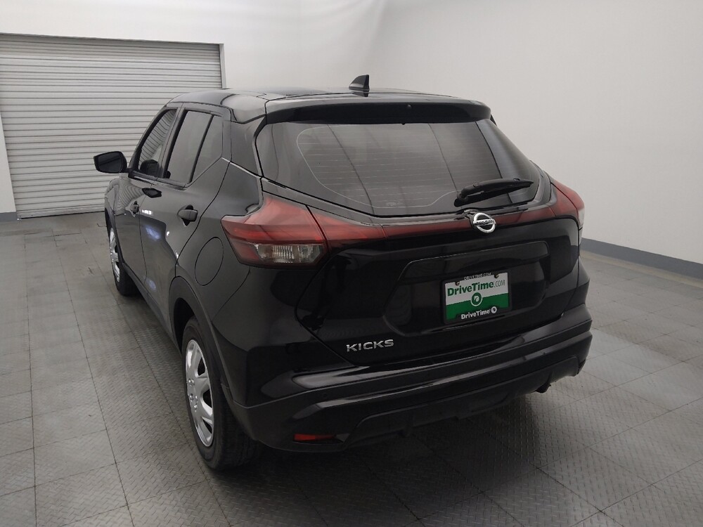 2021 Nissan Kicks in Live Oak, TX 78233 - 18139586 6