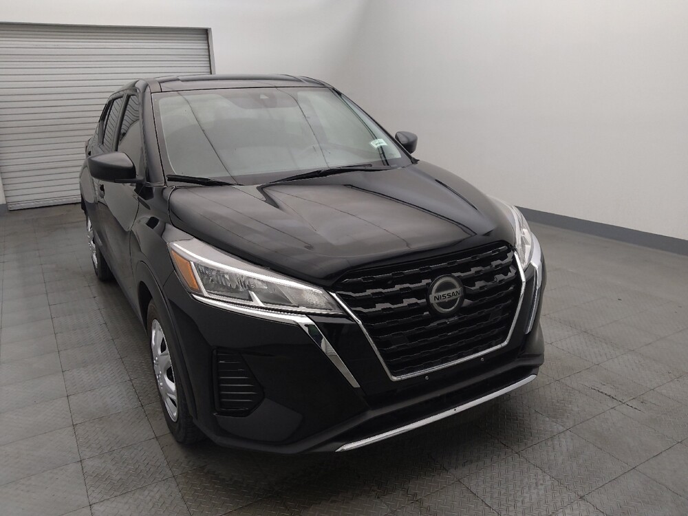 2021 Nissan Kicks in Live Oak, TX 78233 - 18139586 14