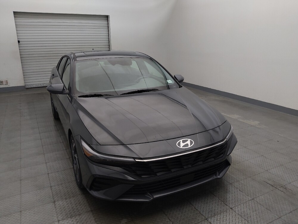 2025 Hyundai Elantra in Tyler, TX 75701 - 18139593 14