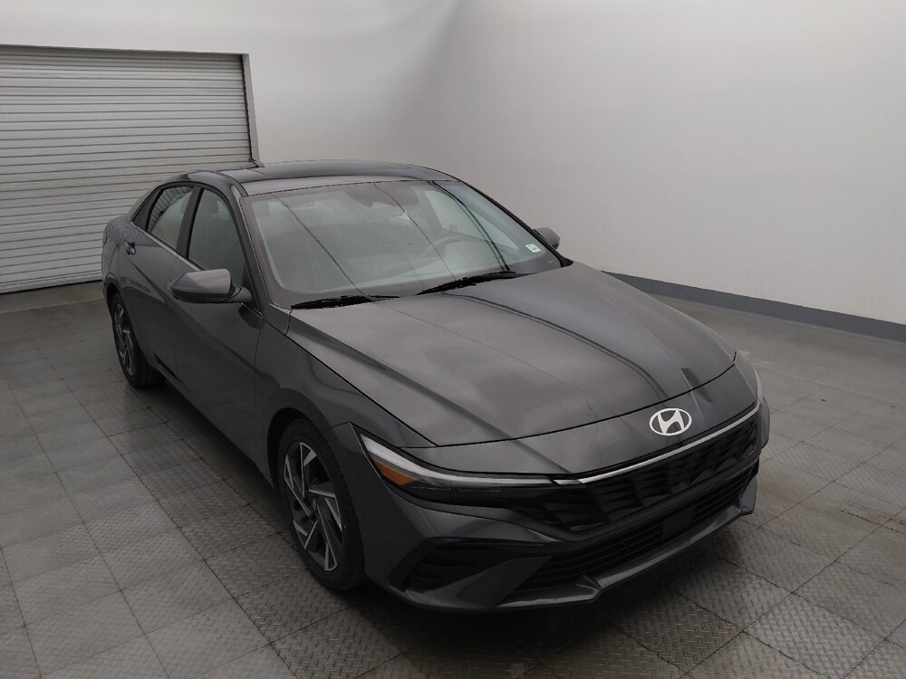 2025 Hyundai Elantra in Tyler, TX 75701 - 18139593 13