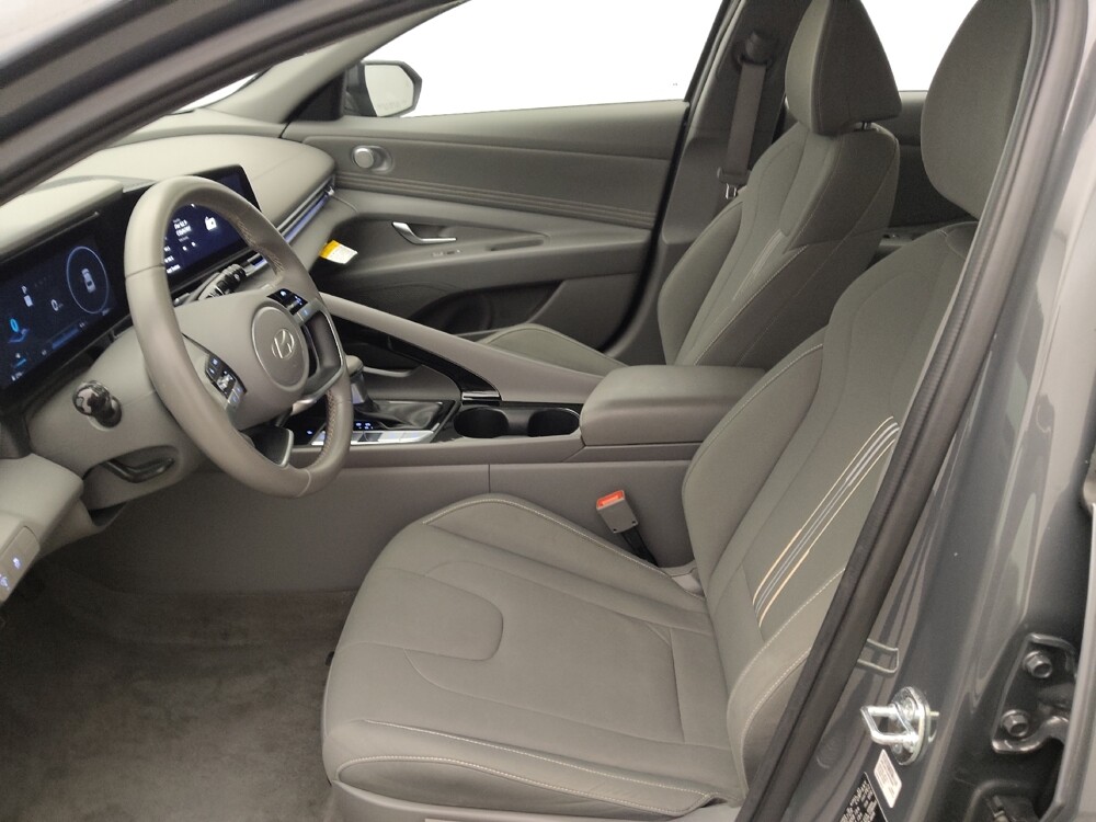 2025 Hyundai Elantra in Tyler, TX 75701 - 18139593 17