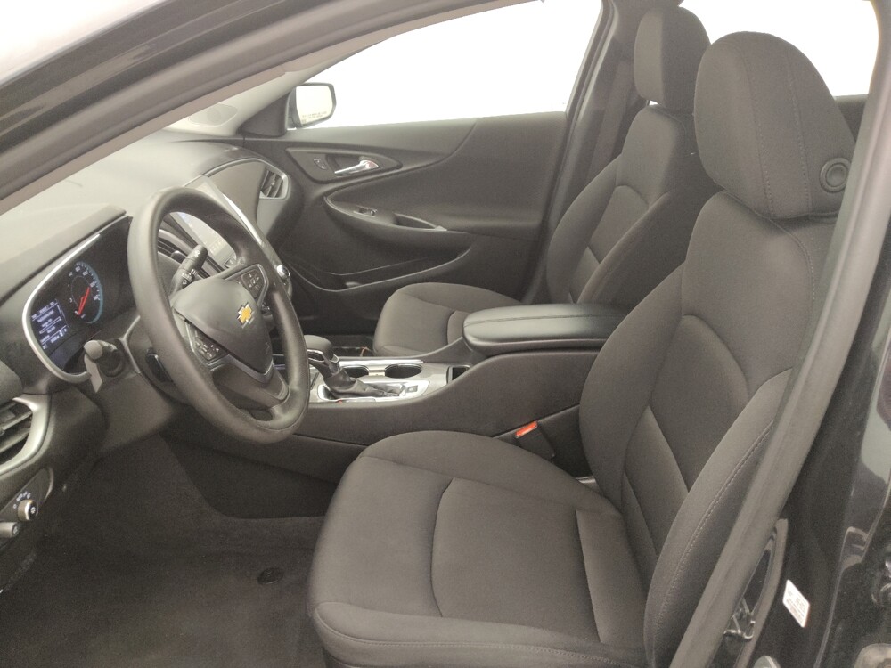 2023 Chevrolet Malibu in Live Oak, TX 78233 - 18139598 17
