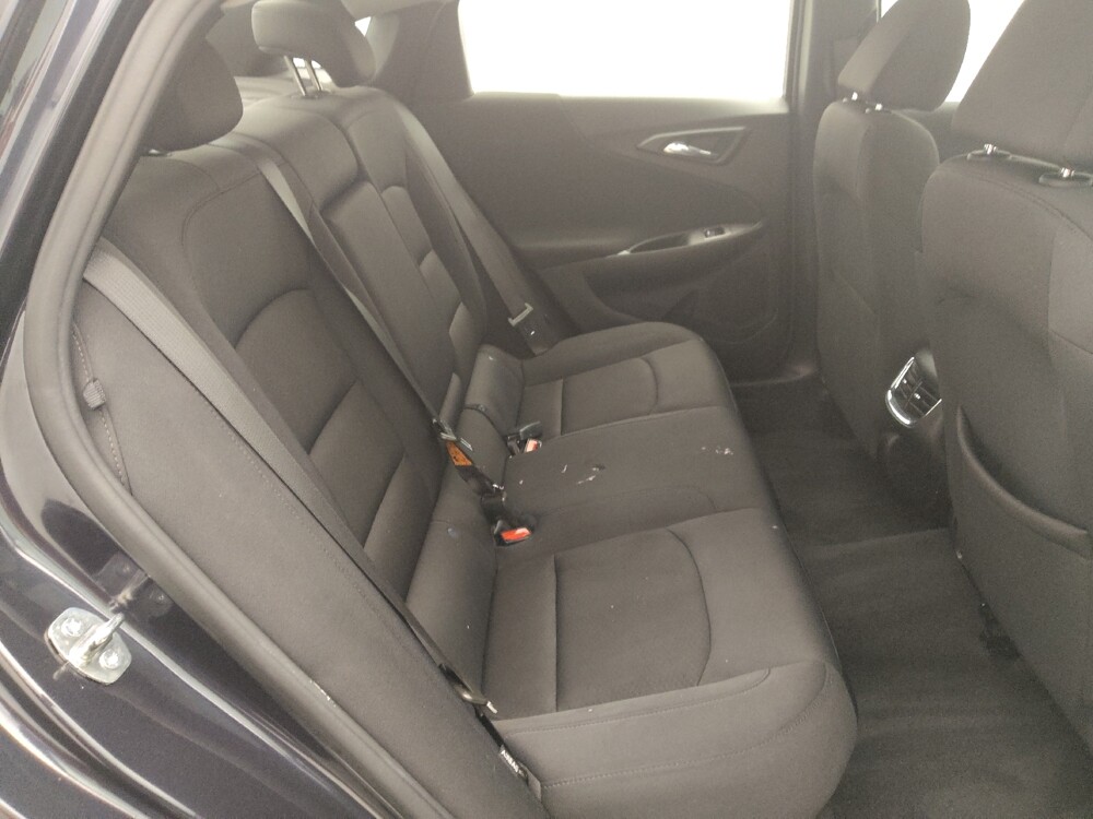 2023 Chevrolet Malibu in Live Oak, TX 78233 - 18139598 19