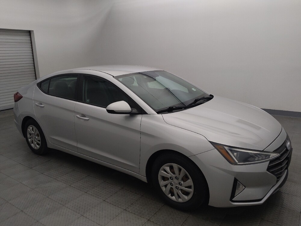 2019 Hyundai Elantra in Live Oak, TX 78233 - 18139600 11