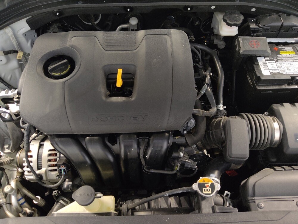 2019 Hyundai Elantra in Live Oak, TX 78233 - 18139600 30