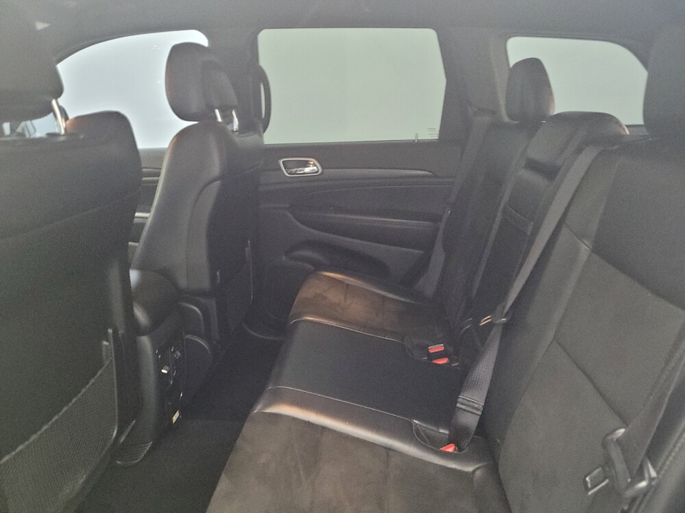 2019 Jeep Grand Cherokee in Maple Heights, OH 44137 - 18139601 18