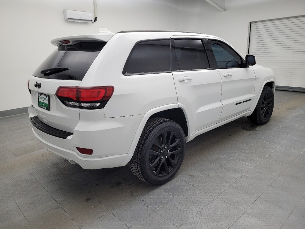 2019 Jeep Grand Cherokee in Maple Heights, OH 44137 - 18139601 10