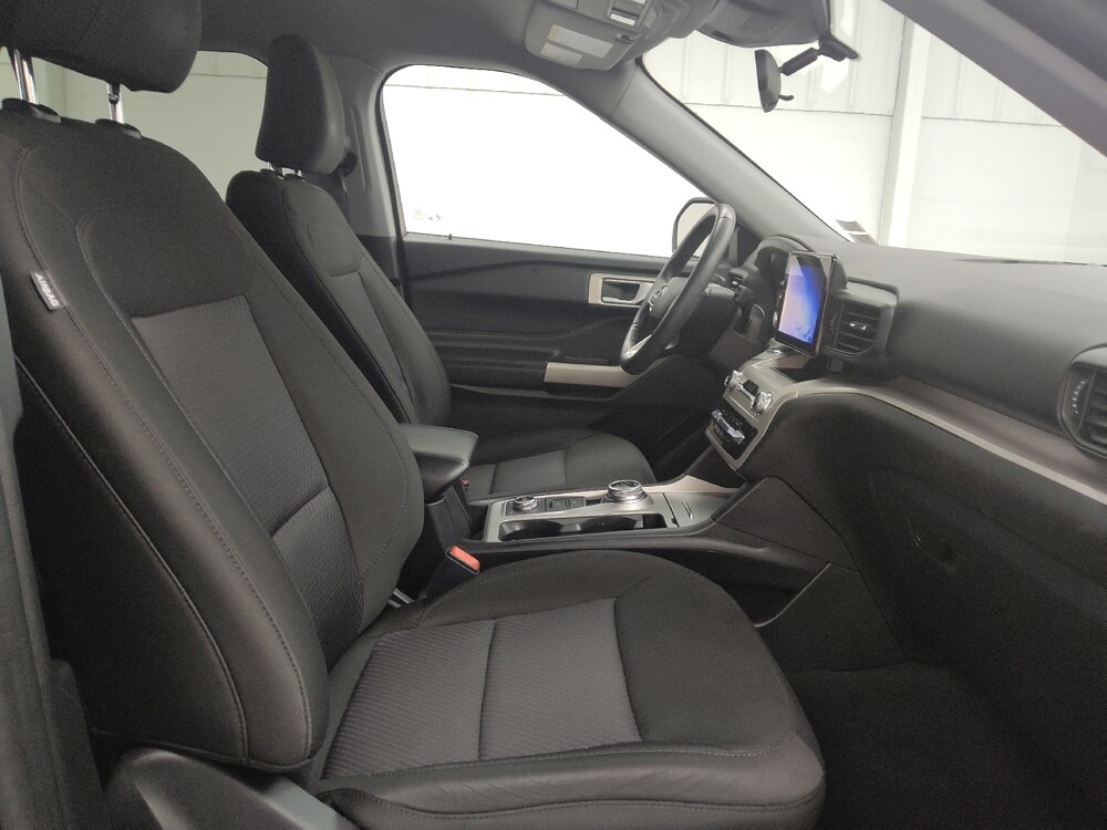 2023 Ford Explorer in St. Louis, MO 63125 - 18139607 21