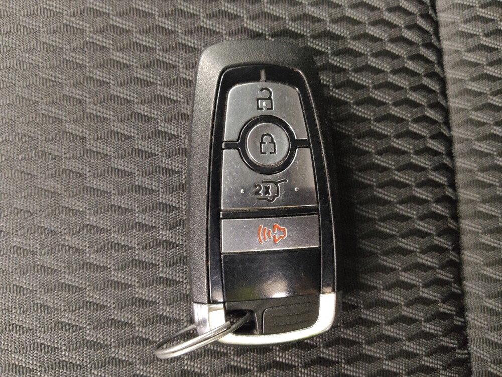 2023 Ford Explorer in St. Louis, MO 63125 - 18139607 32