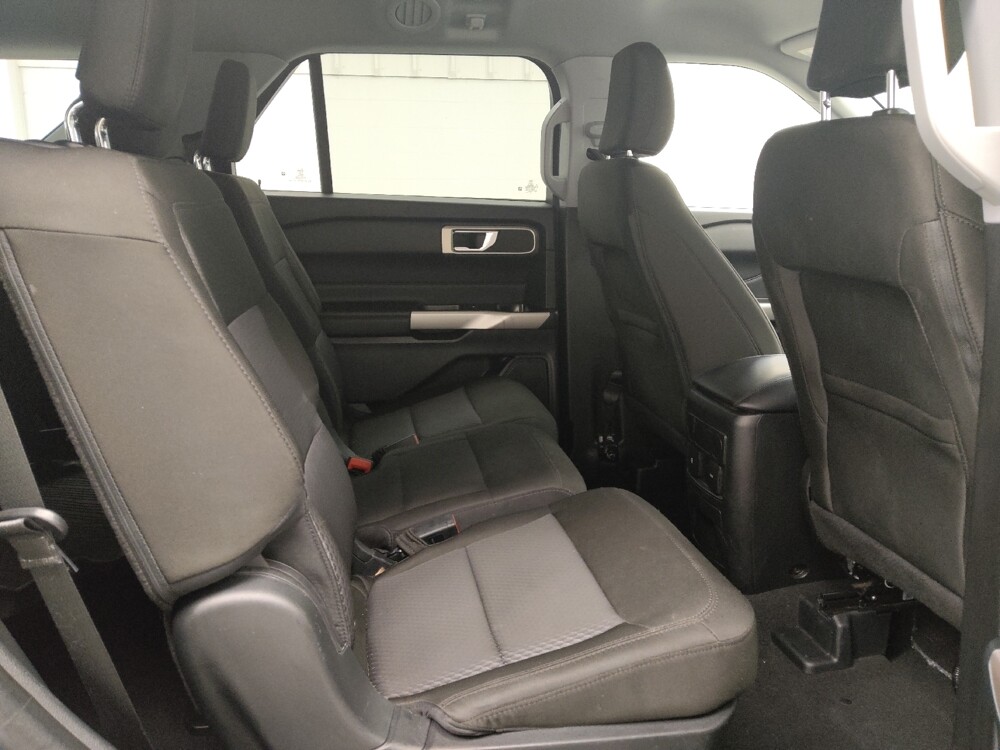2023 Ford Explorer in St. Louis, MO 63125 - 18139607 19