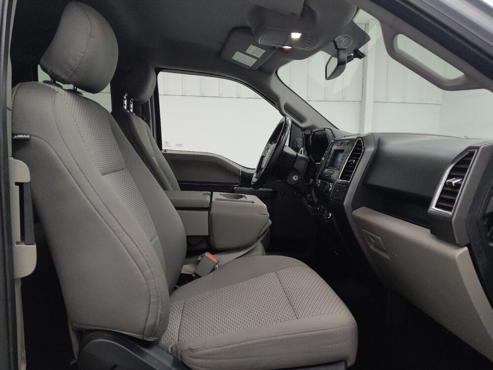 2016 Ford F150 in St. Louis, MO 63125 - 18139608 21